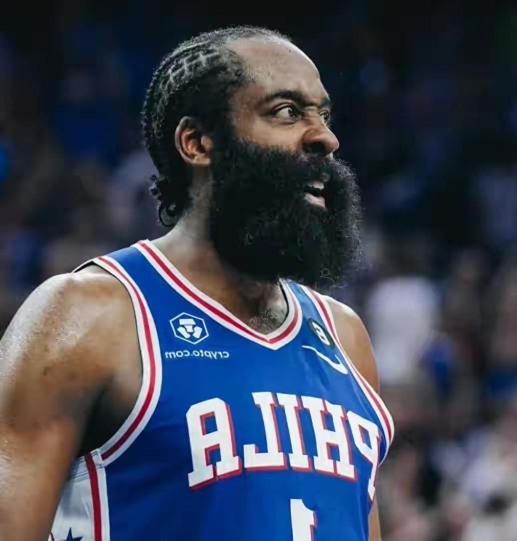 尤文图斯完成体检备战NBA季后赛哈登连续七场比赛得分超过挺进下一轮，Uzi在切尔西比赛中绝杀看傻球迷的简单介绍